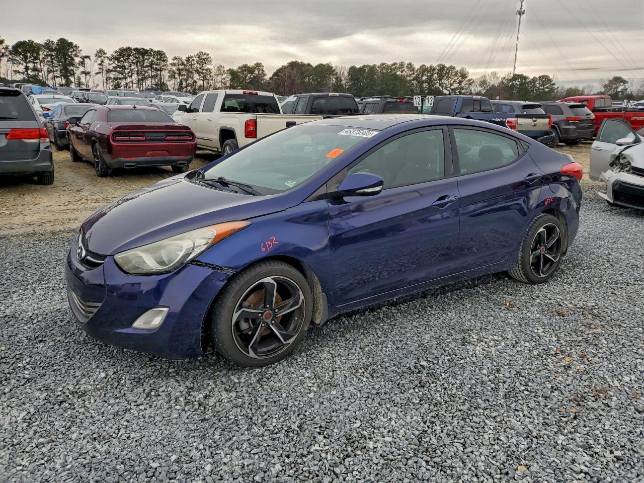 HYUNDAI ELANTRA GL 2013