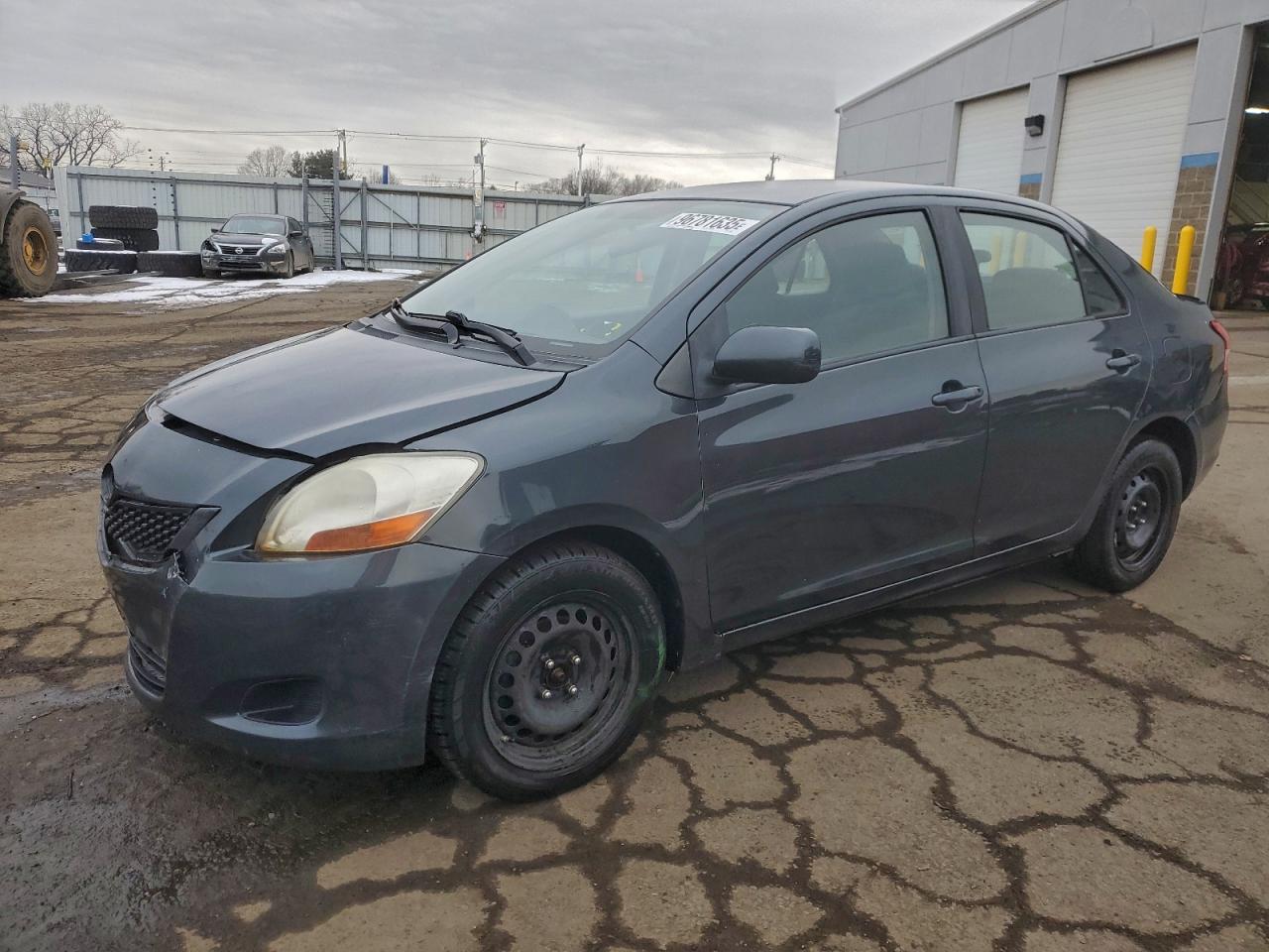 TOYOTA YARIS 2010