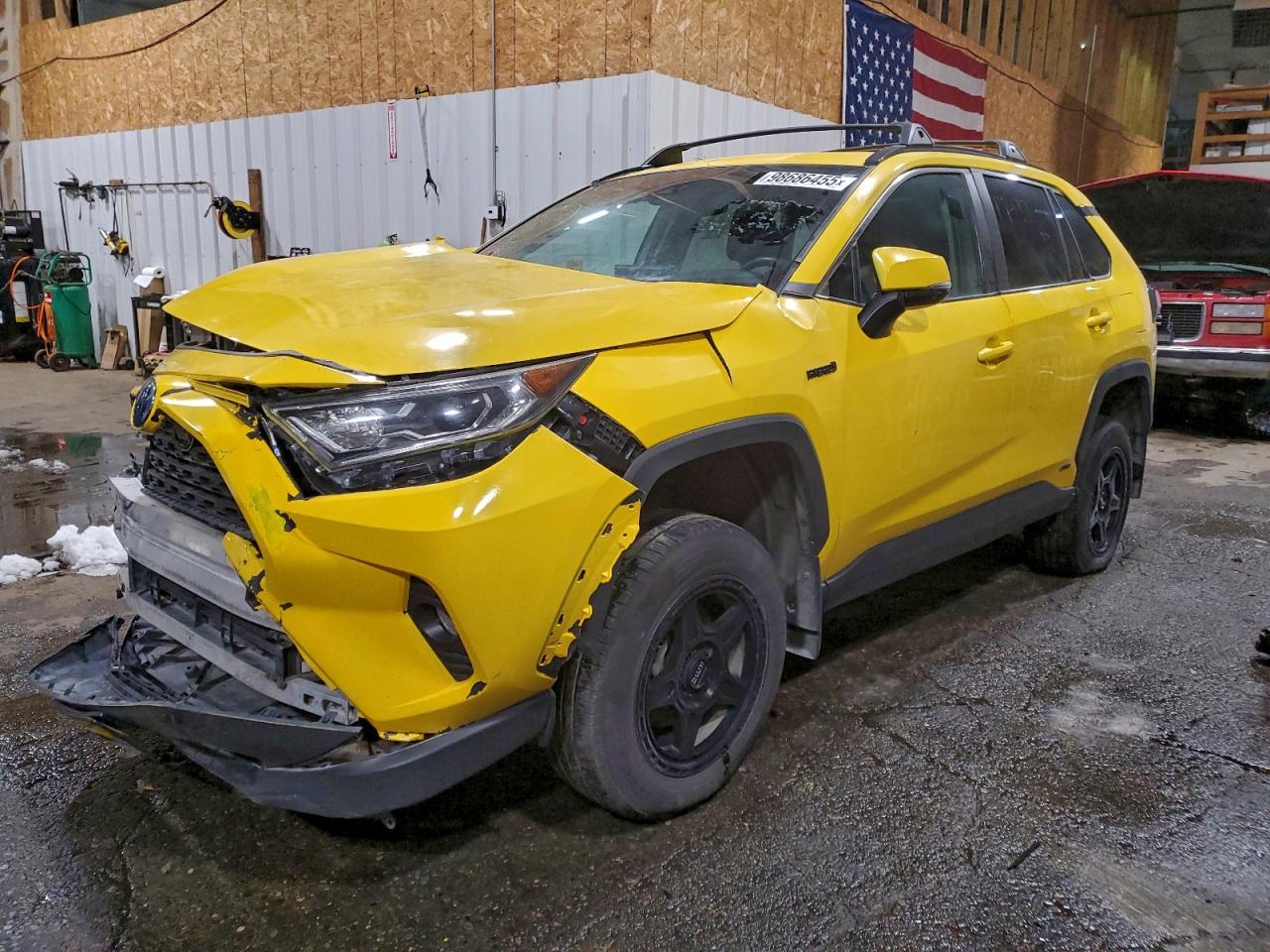 TOYOTA RAV4 2021