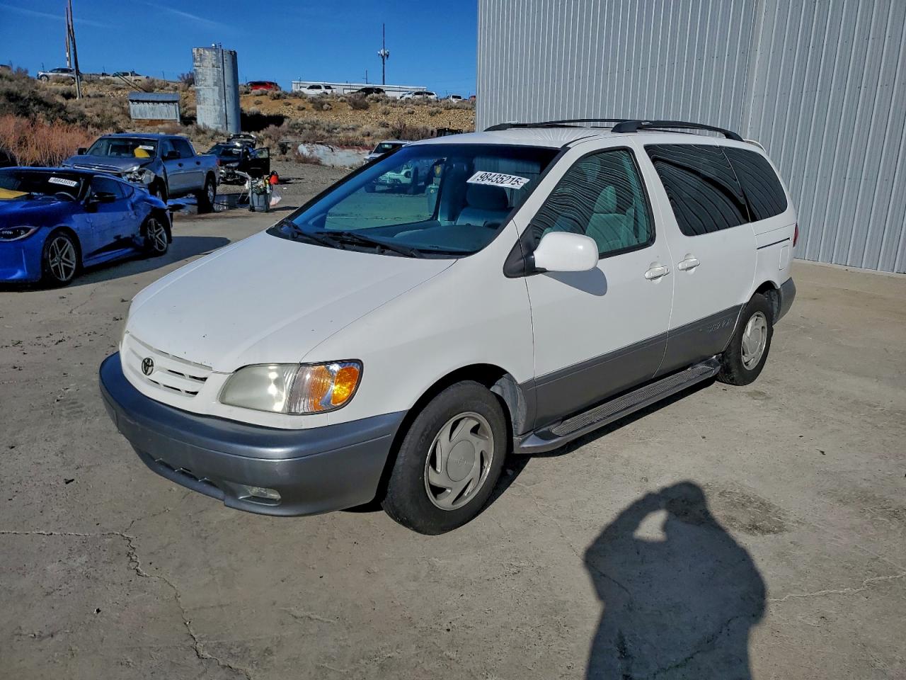 TOYOTA SIENNA 2001