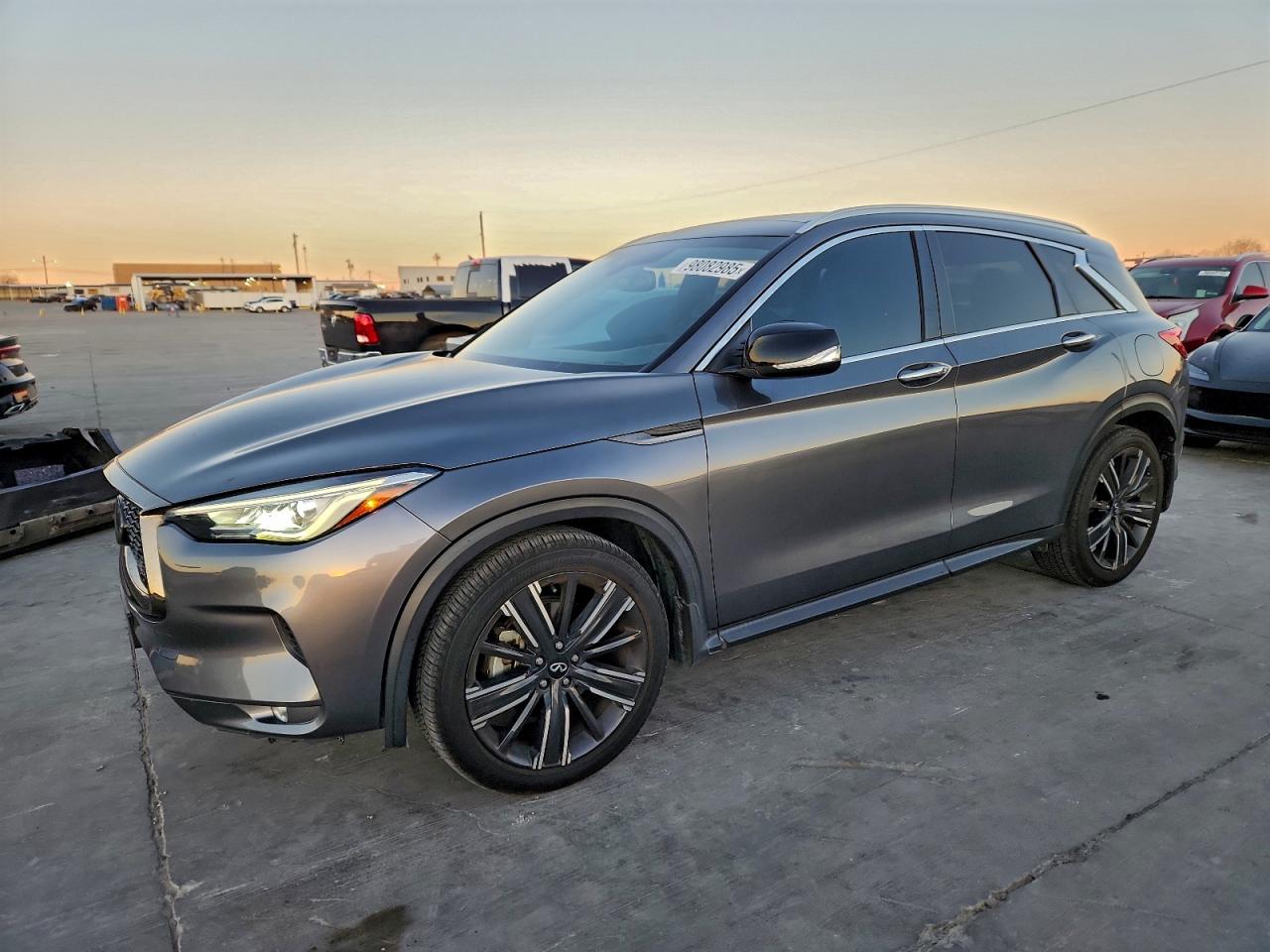 INFINITI QX50 2021