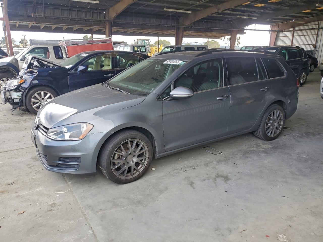 VOLKSWAGEN GOLF SPORT 2016