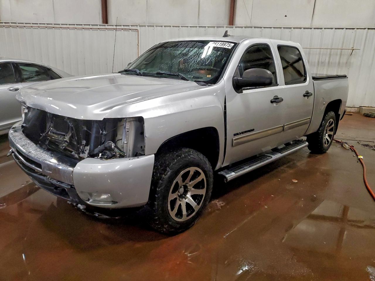 CHEVROLET SILVERADO 2011