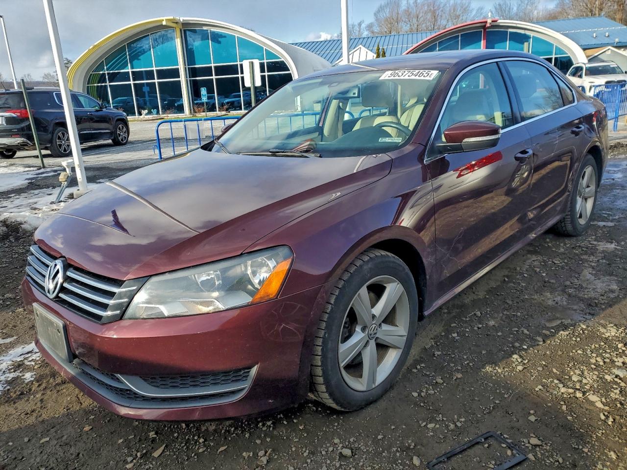 VOLKSWAGEN PASSAT SE 2013