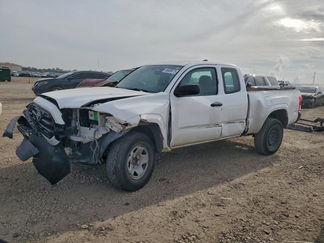 TOYOTA TACOMA ACC 2017