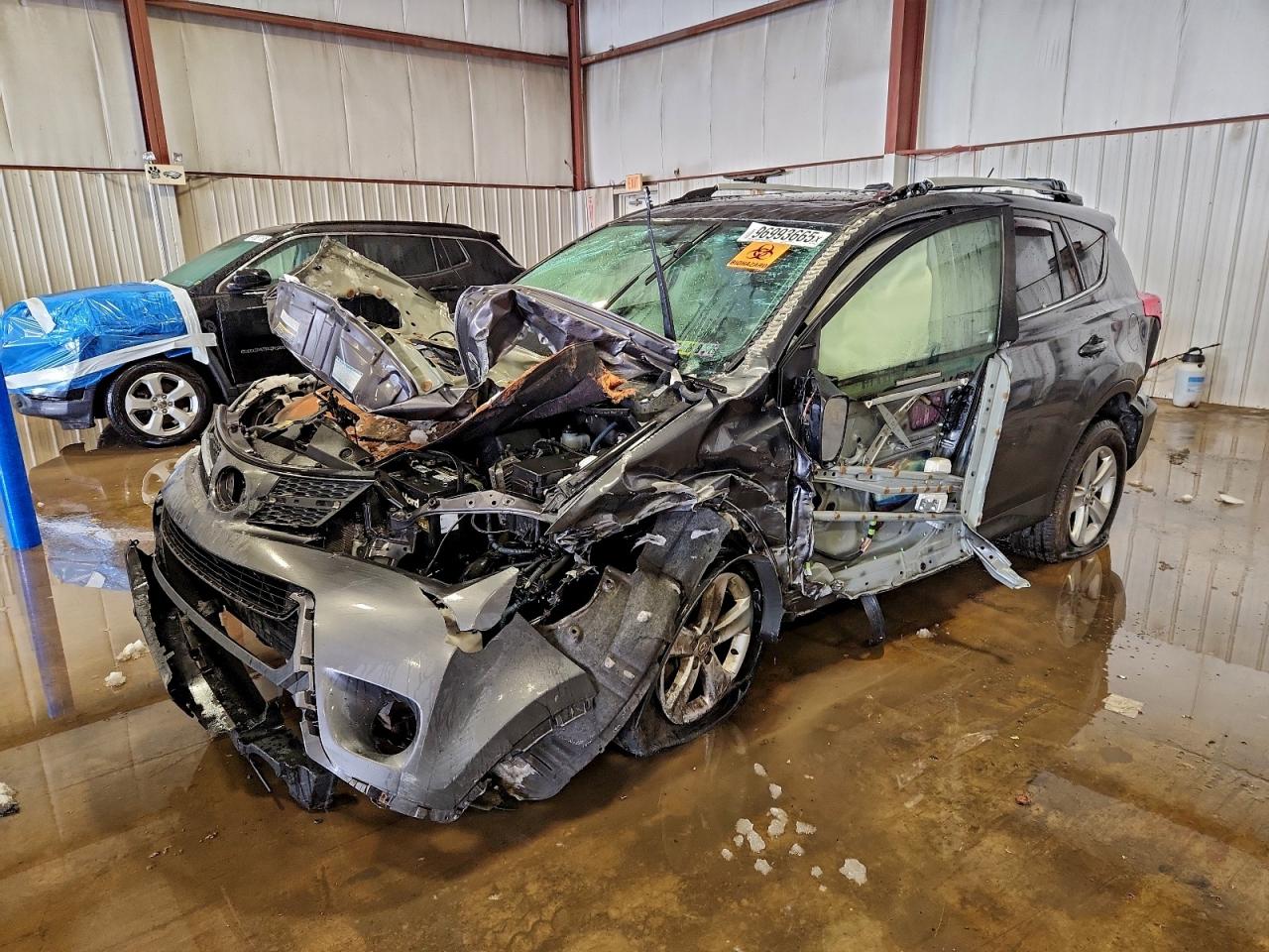 TOYOTA RAV4 2014