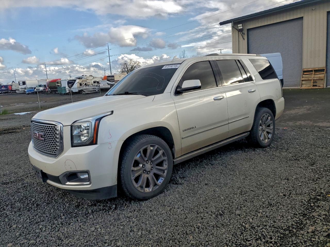GMC YUKON 2015