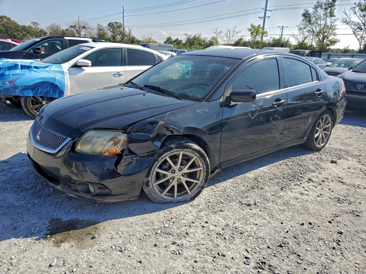 MITSUBISHI GALANT ES 2012