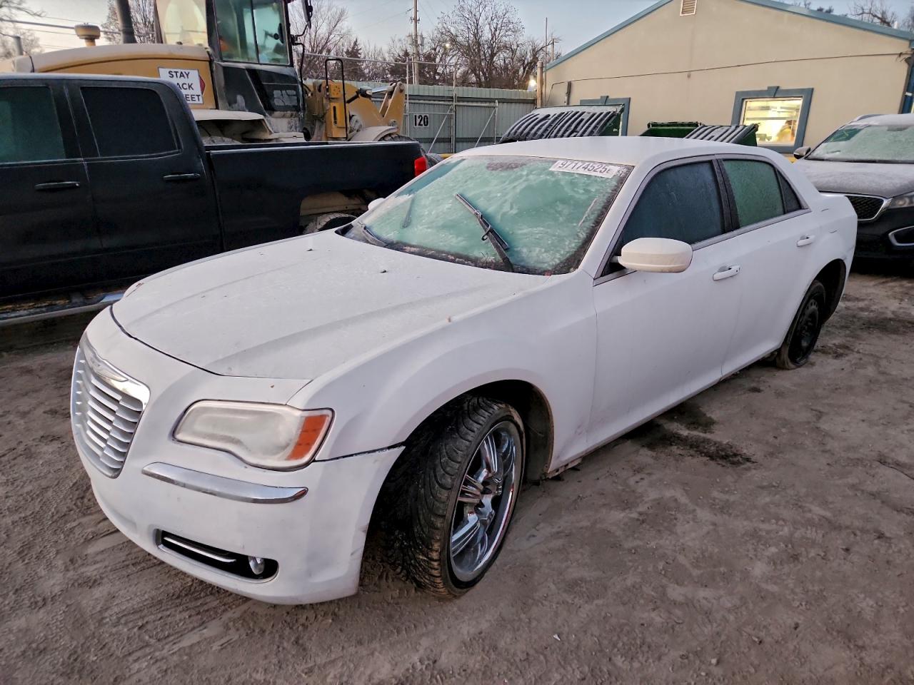 CHRYSLER 300 2014