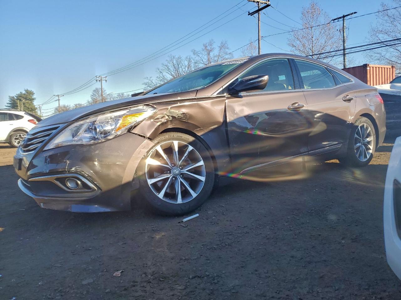HYUNDAI AZERA 2016