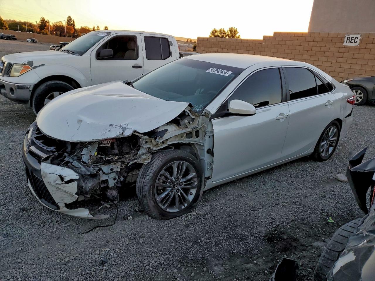 TOYOTA CAMRY LE 2016