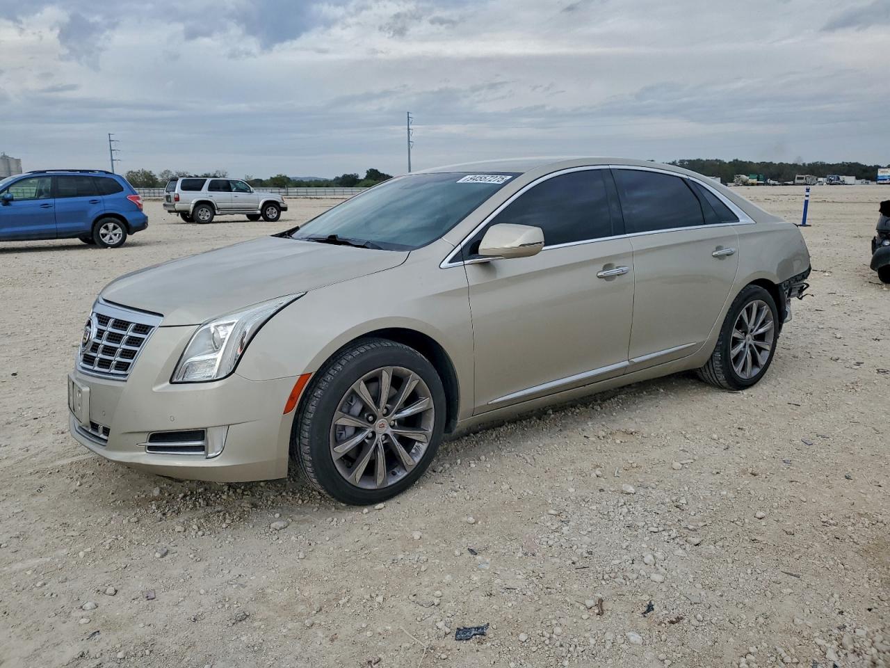 CADILLAC XTS LUXURY 2013