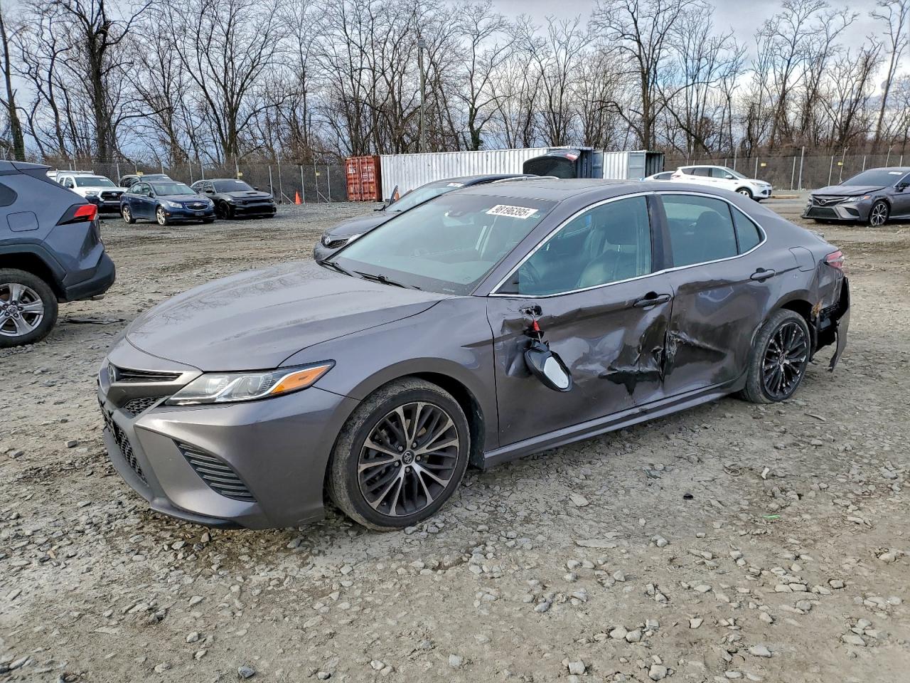 TOYOTA CAMRY 2018