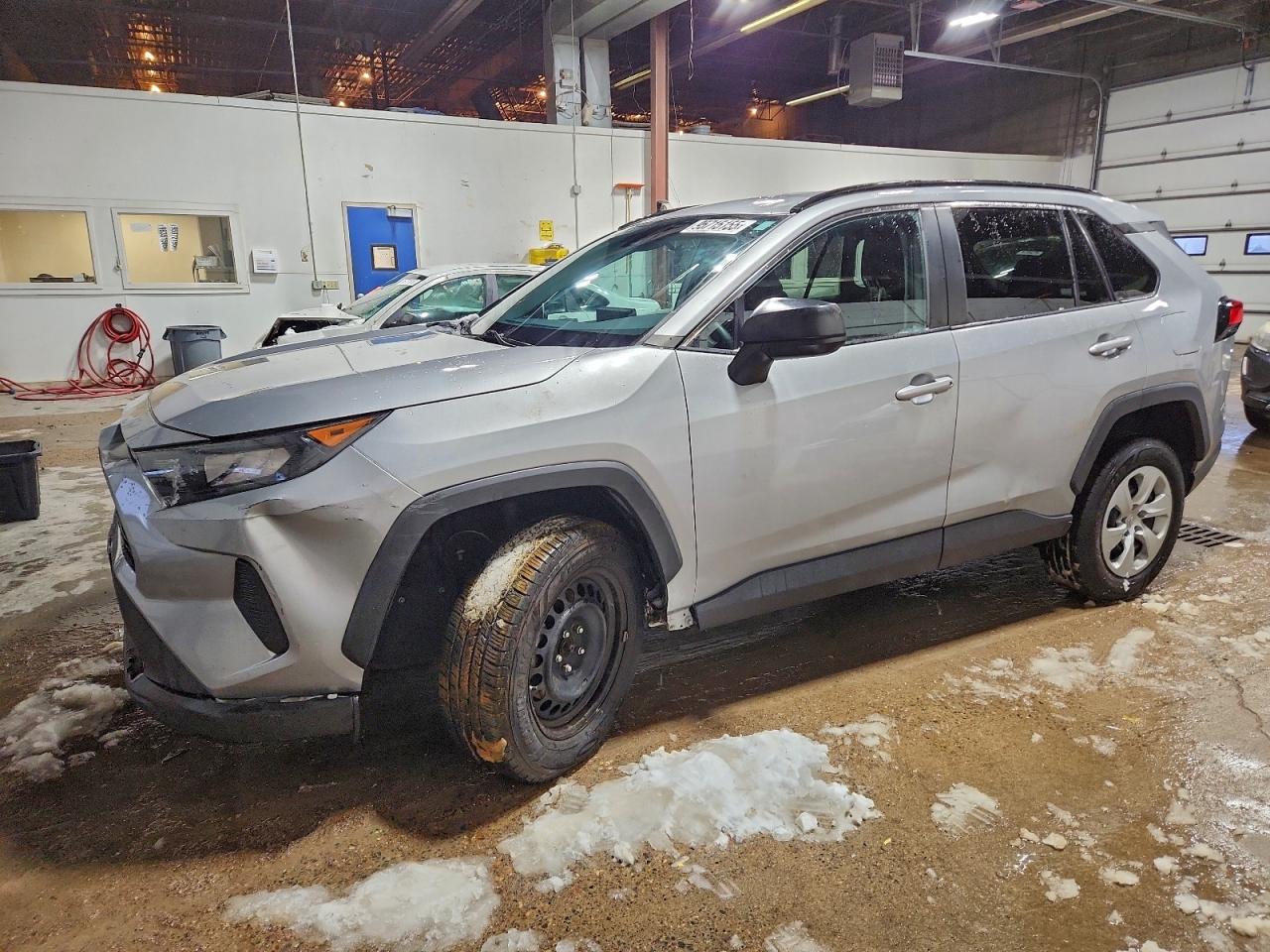 TOYOTA RAV4 LE 2019
