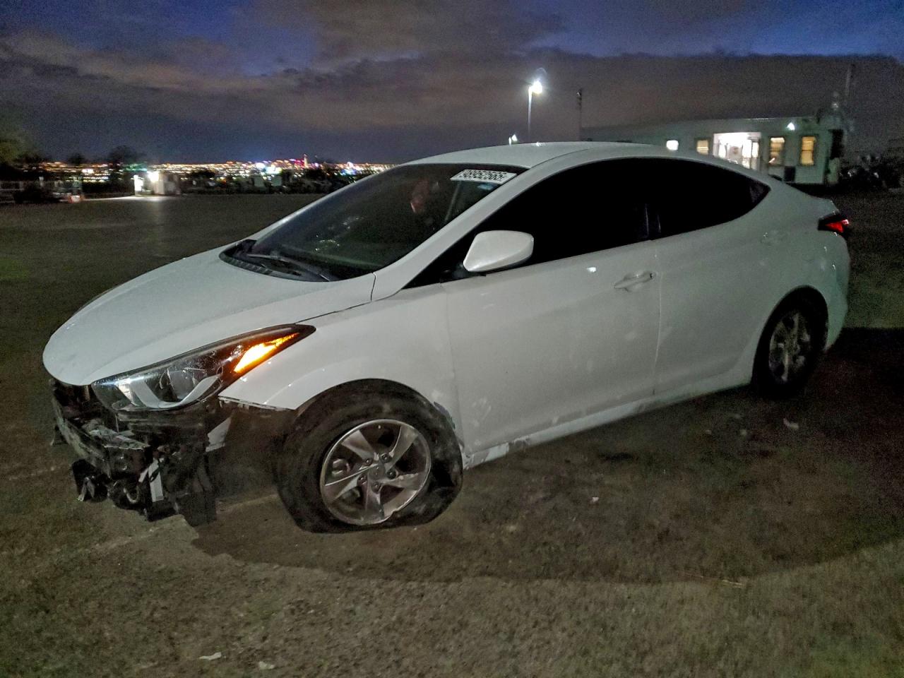 HYUNDAI ELANTRA 2015