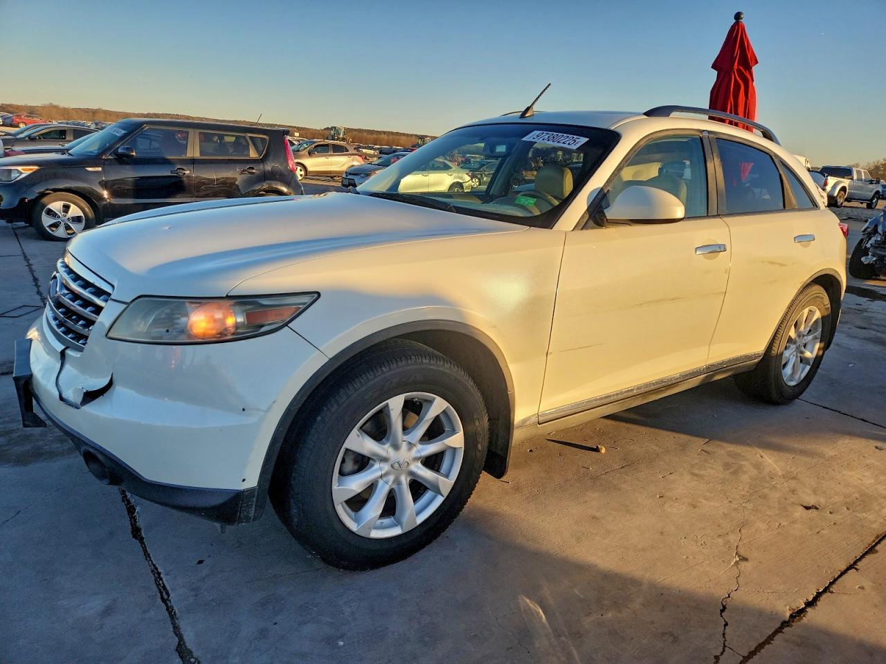 INFINITI FX35 2006