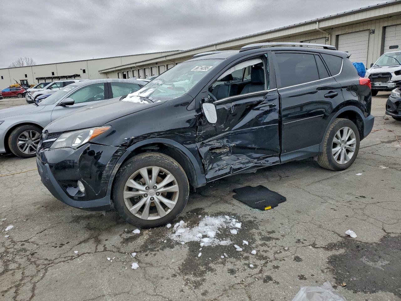 TOYOTA RAV4 2015