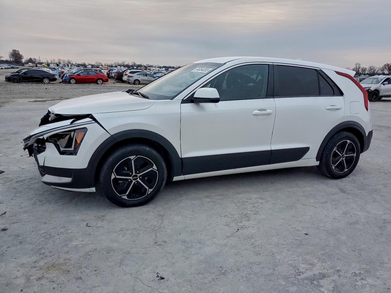 KIA NIRO LX 2023