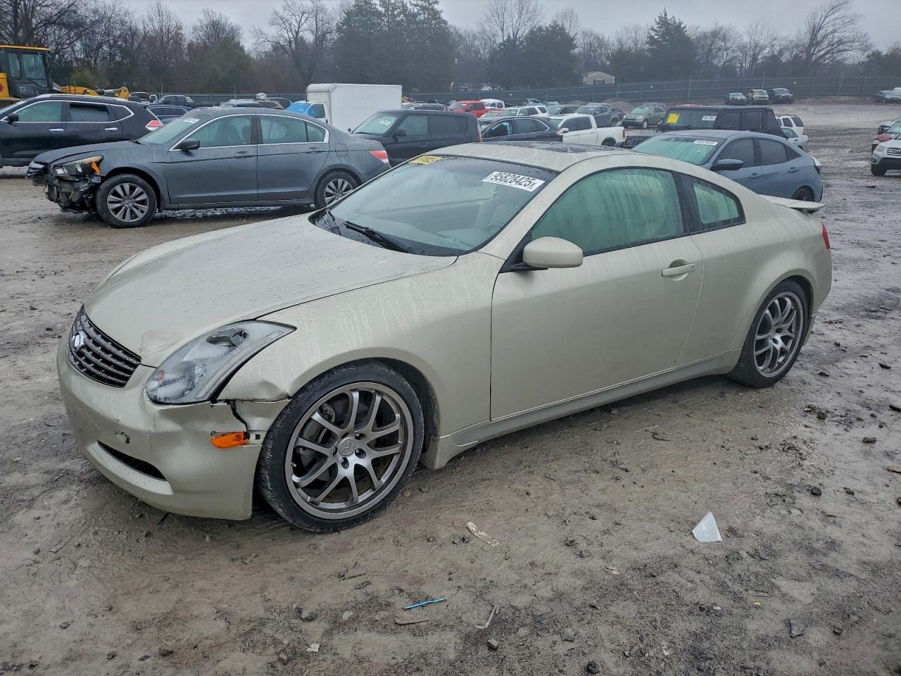 INFINITI G35 2005