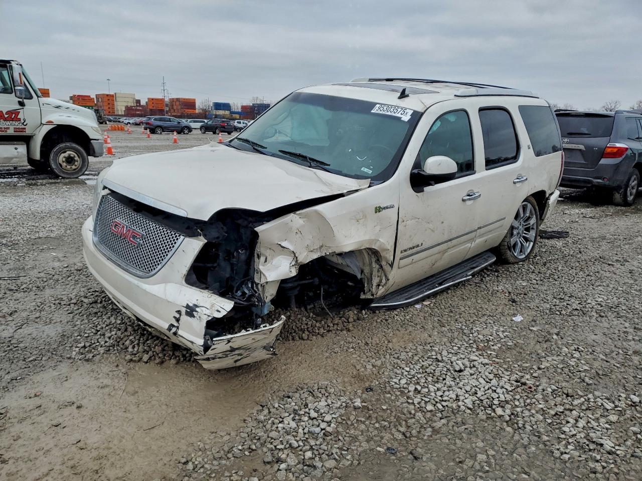GMC YUKON DENA 2012
