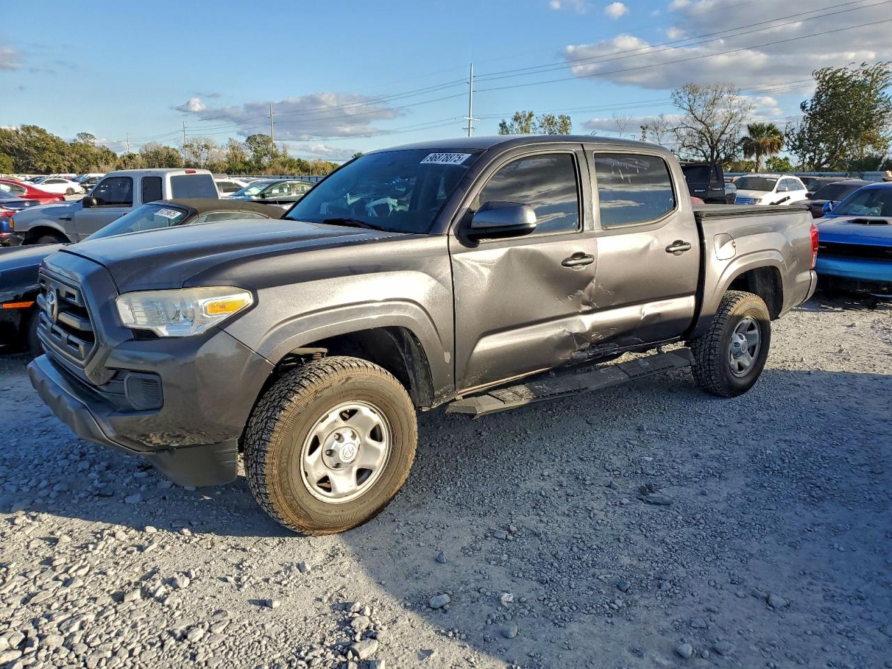 TOYOTA TACOMA 2017