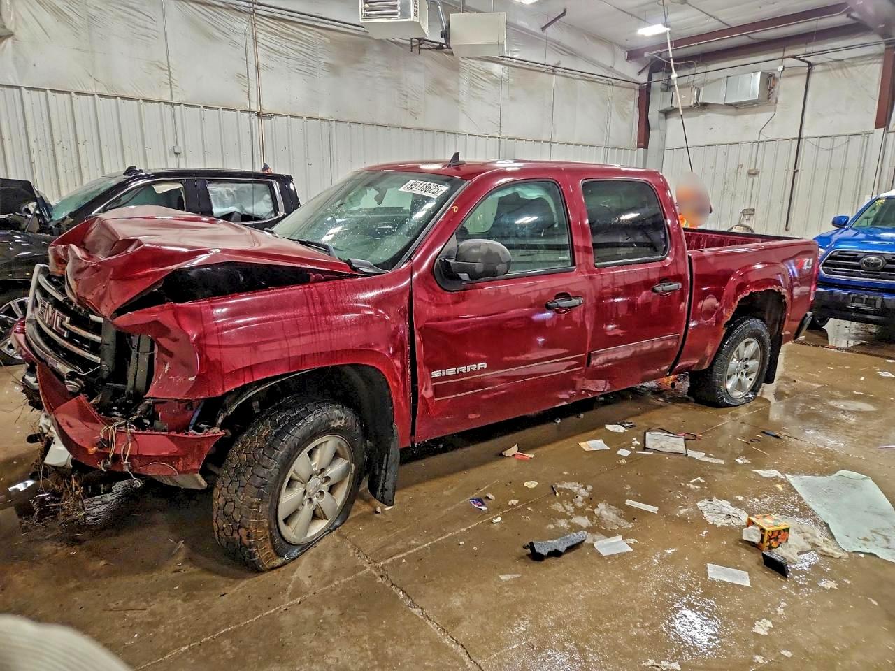 GMC SIERRA K15 2013