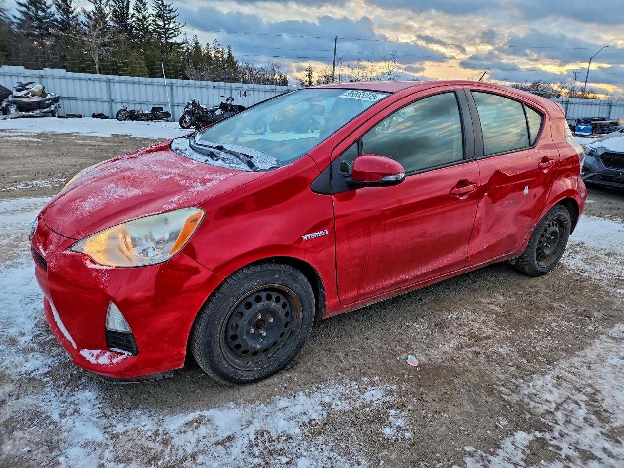 TOYOTA PRIUS C 2013