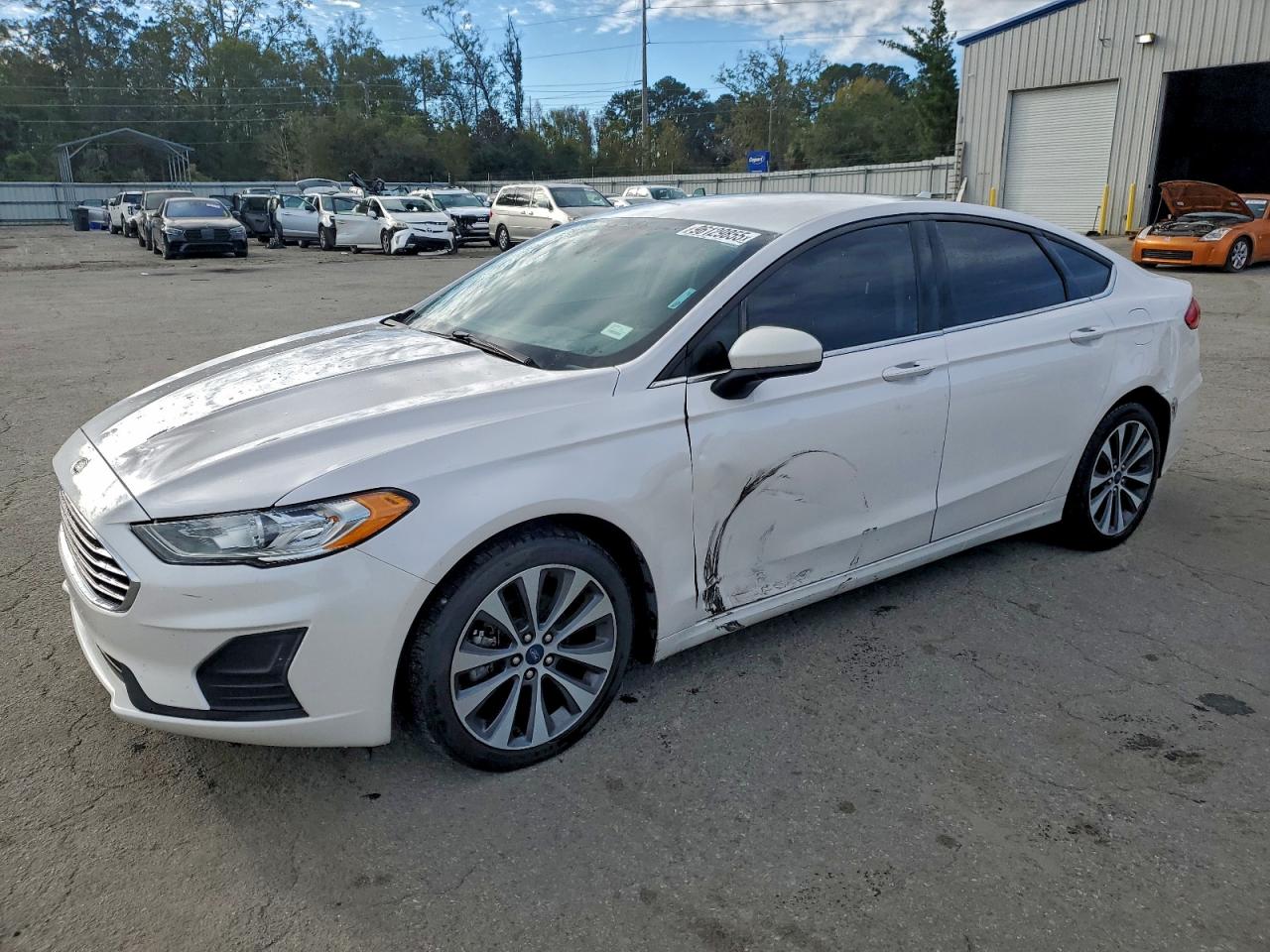 FORD FUSION SE 2019