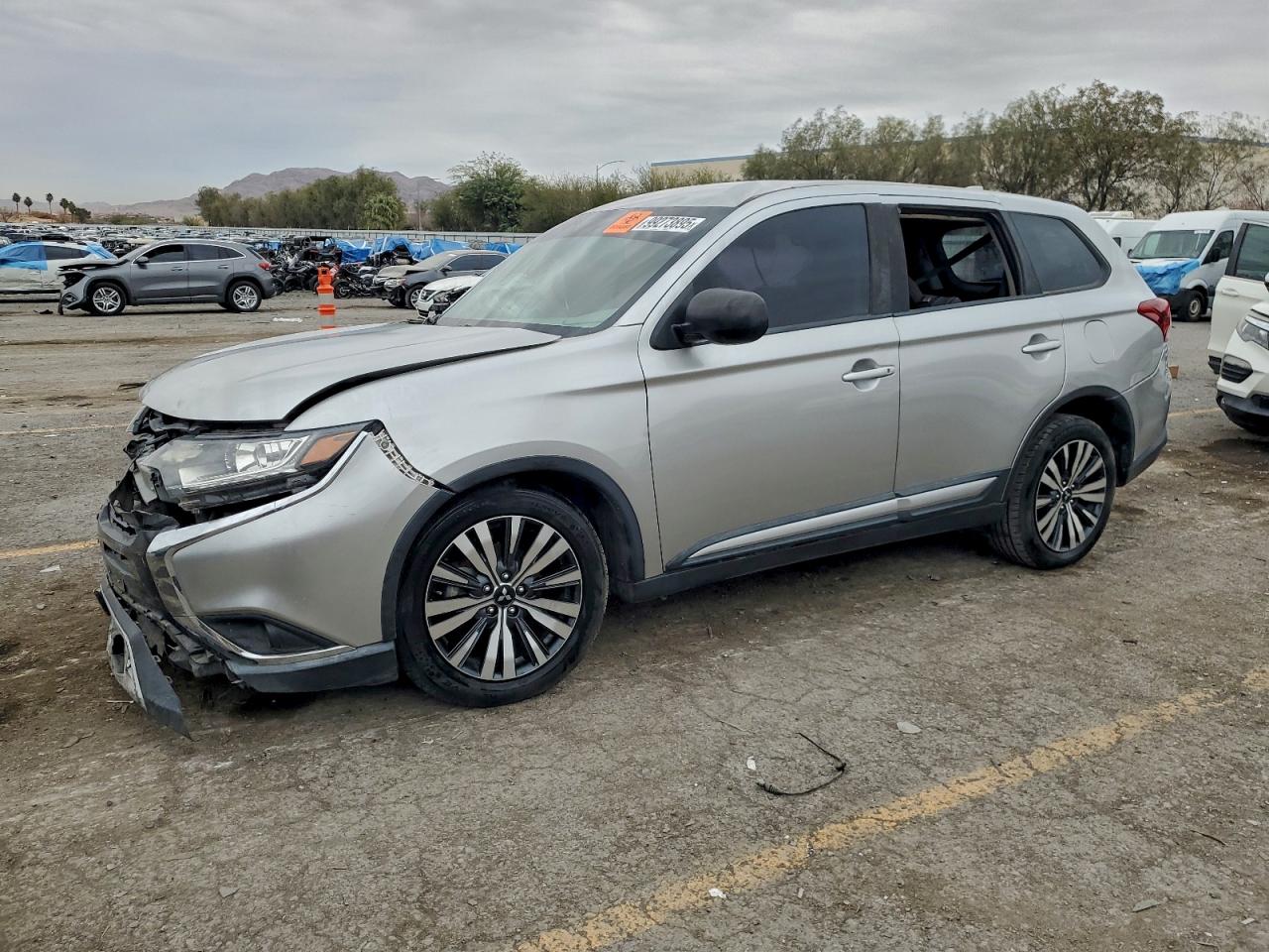 MITSUBISHI OUTLANDER 2019