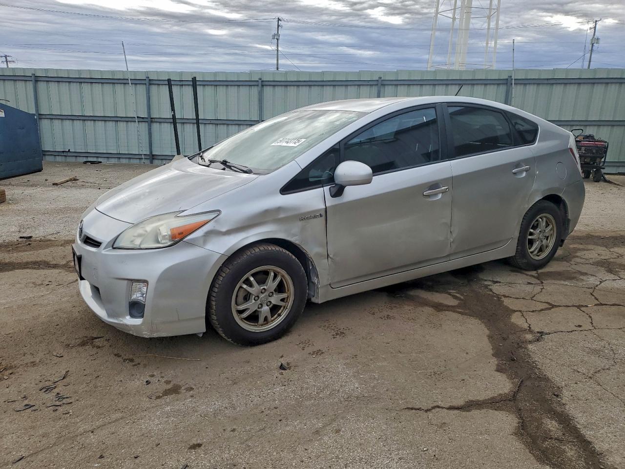 TOYOTA PRIUS 2011