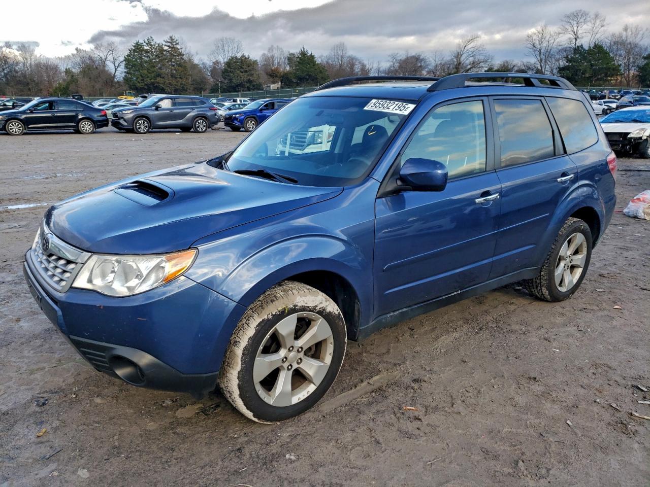 SUBARU FORESTER 2 2011