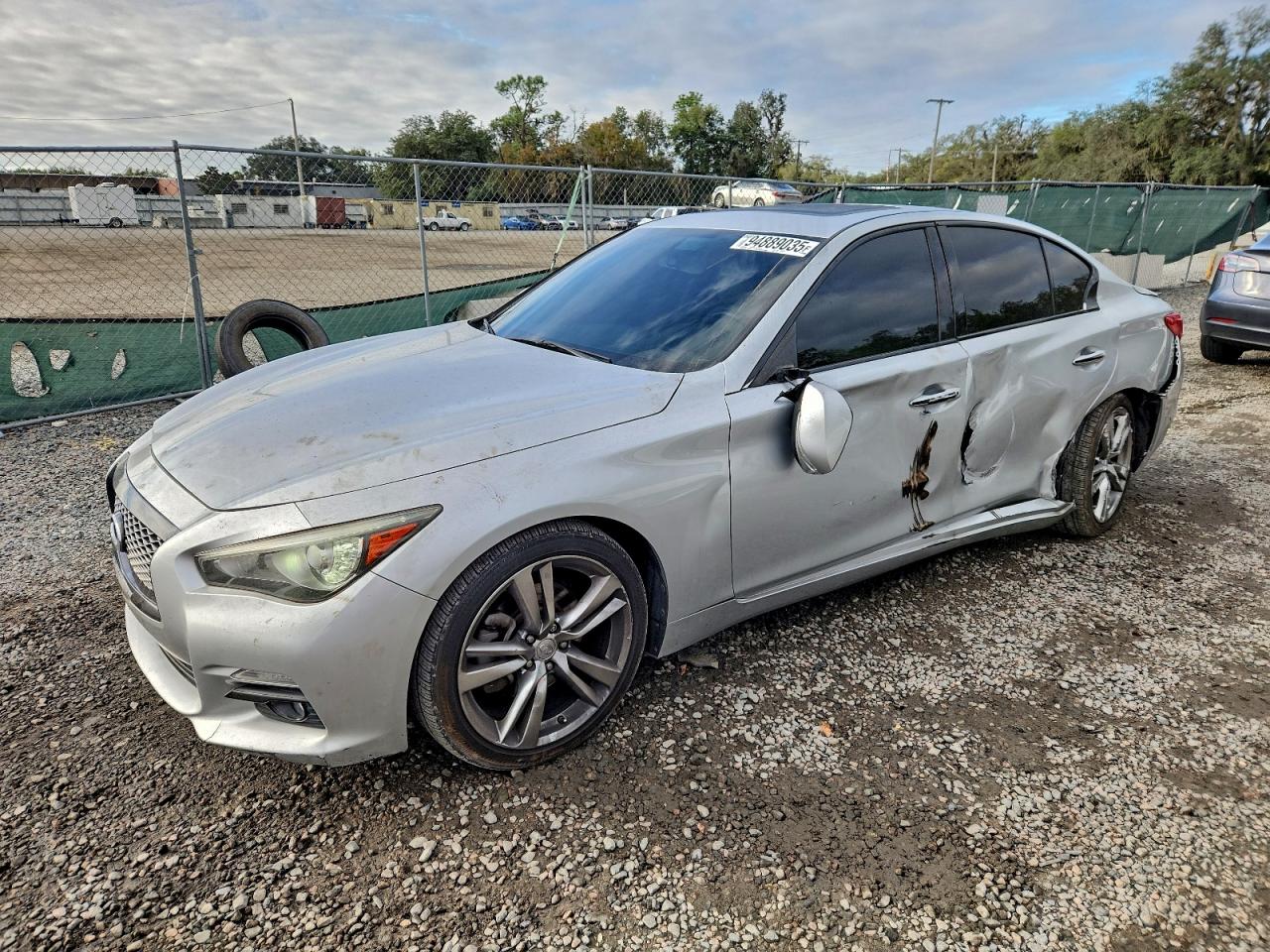 INFINITI Q50 BASE 2015