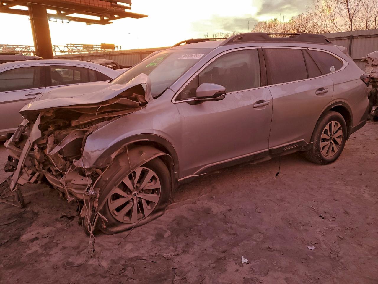 SUBARU OUTBACK 2020