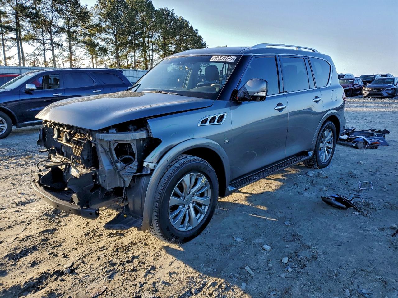 INFINITI QX80 2017