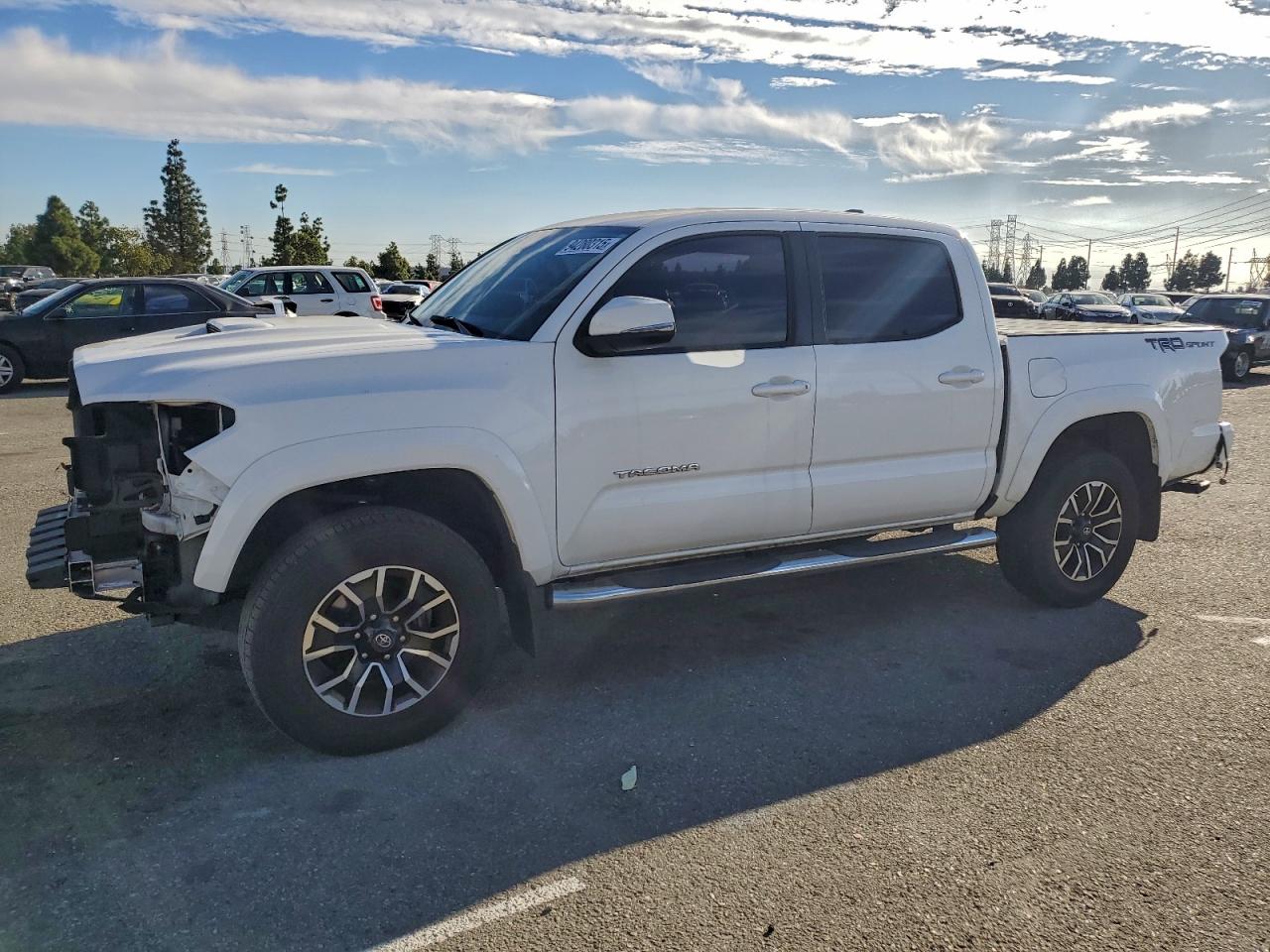 TOYOTA TACOMA 2022