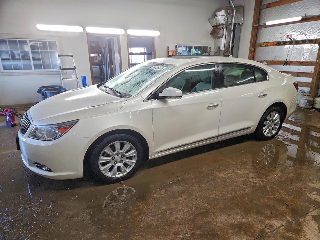 BUICK LACROSSE 2013