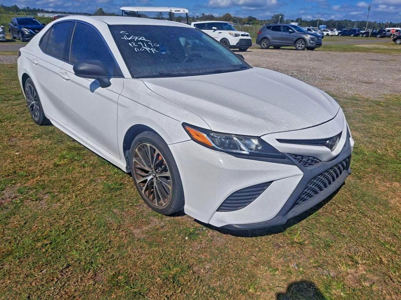 TOYOTA CAMRY L 2018