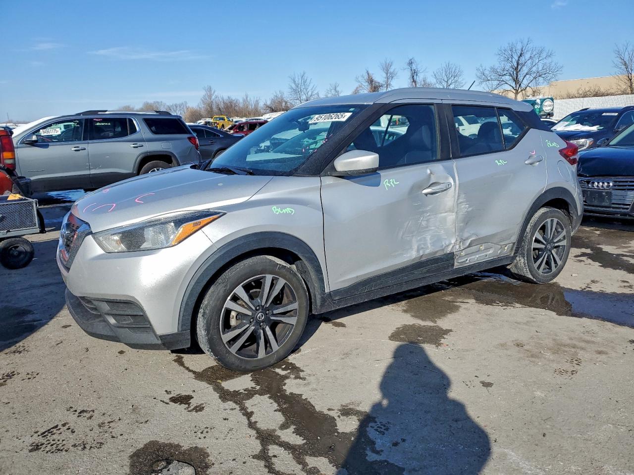 NISSAN KICKS S 2019