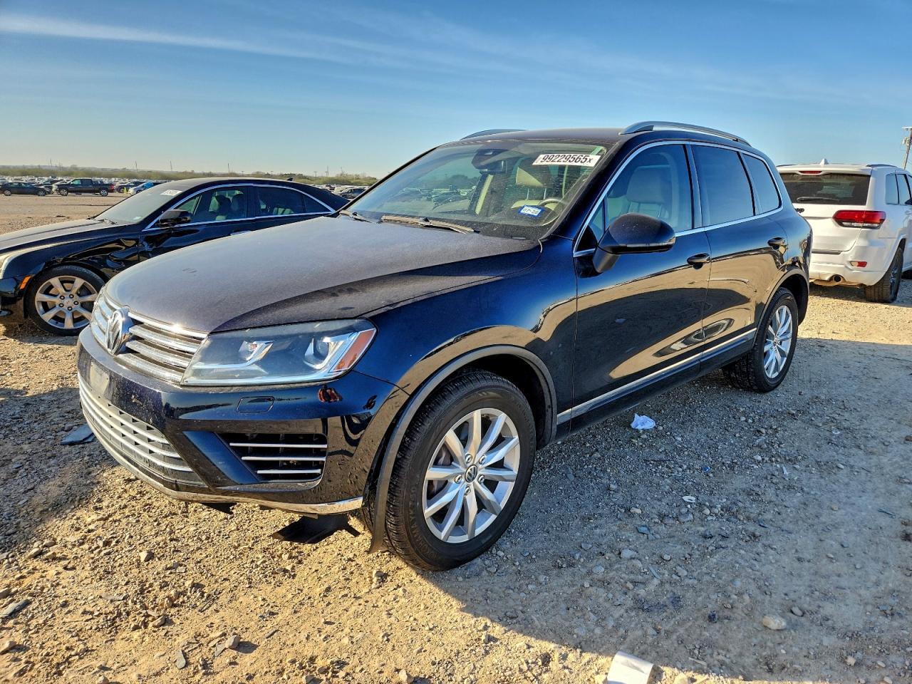 VOLKSWAGEN TOUAREG SP 2016