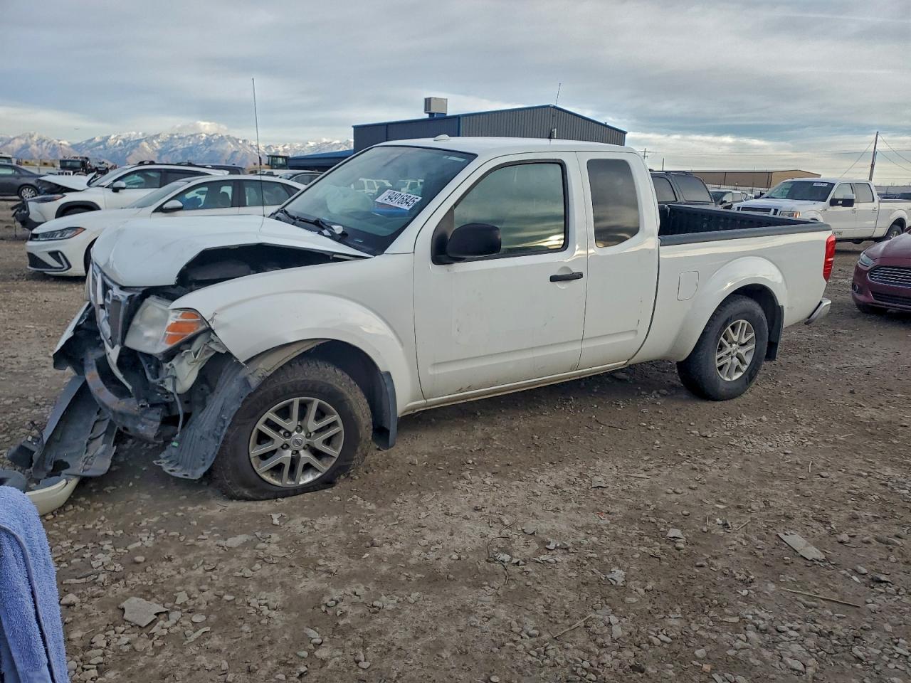 NISSAN FRONTIER 2017