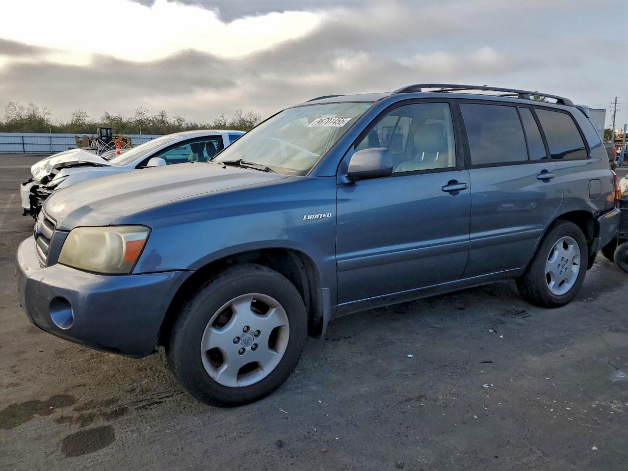 TOYOTA HIGHLANDER 2004