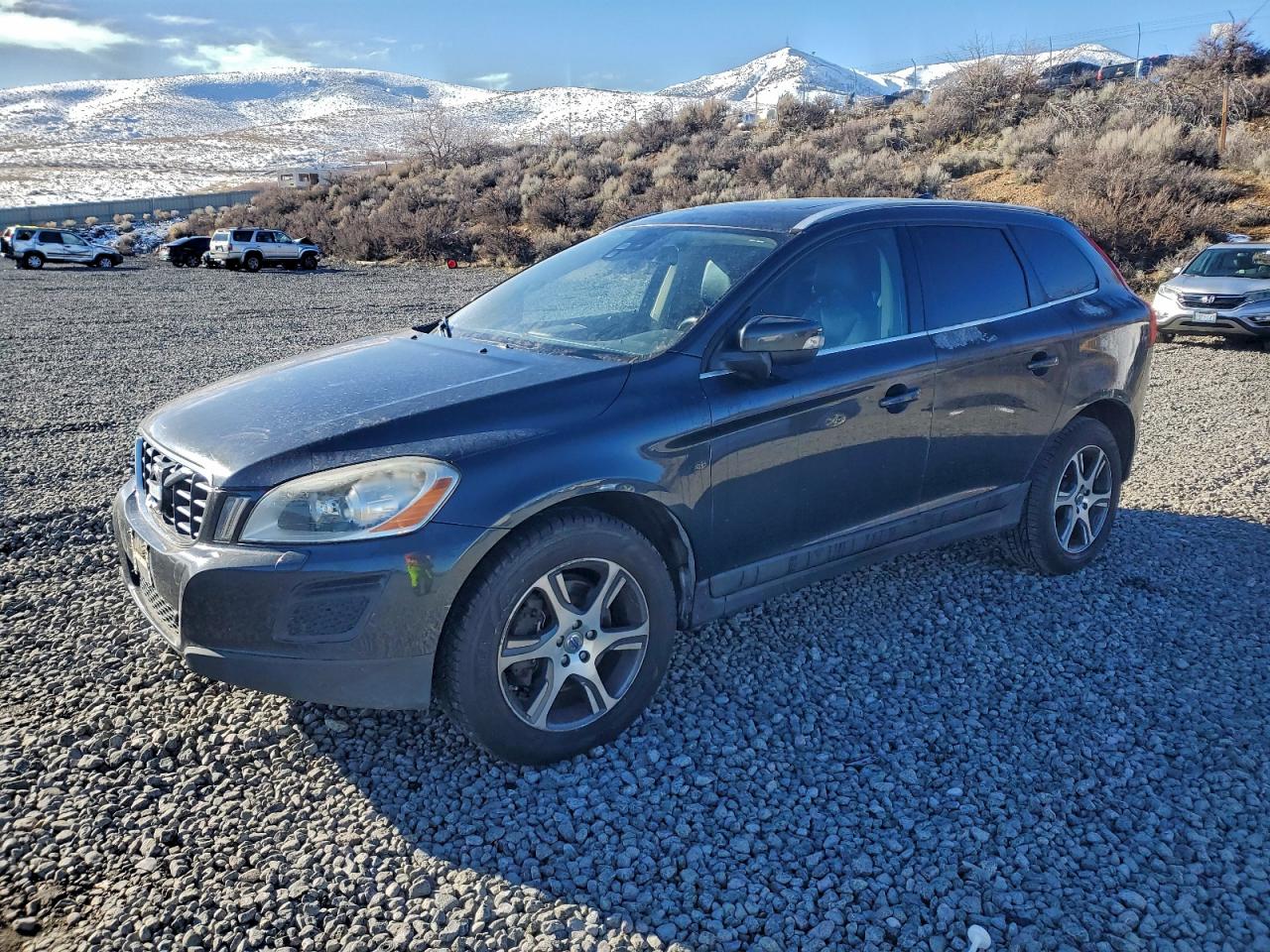 VOLVO XC60 T6 2011