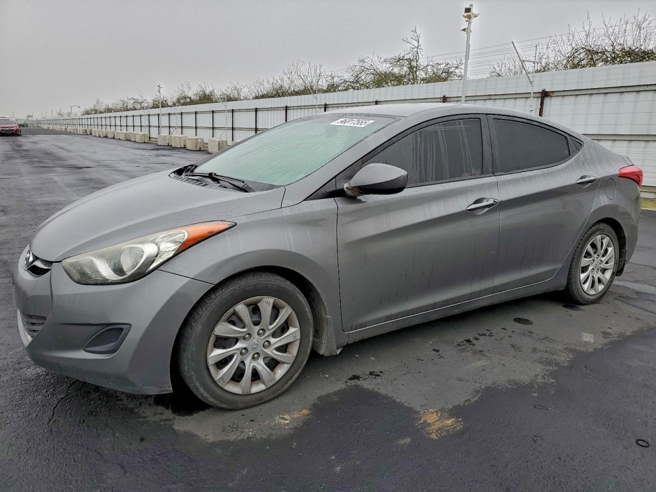 HYUNDAI ELANTRA GL 2013