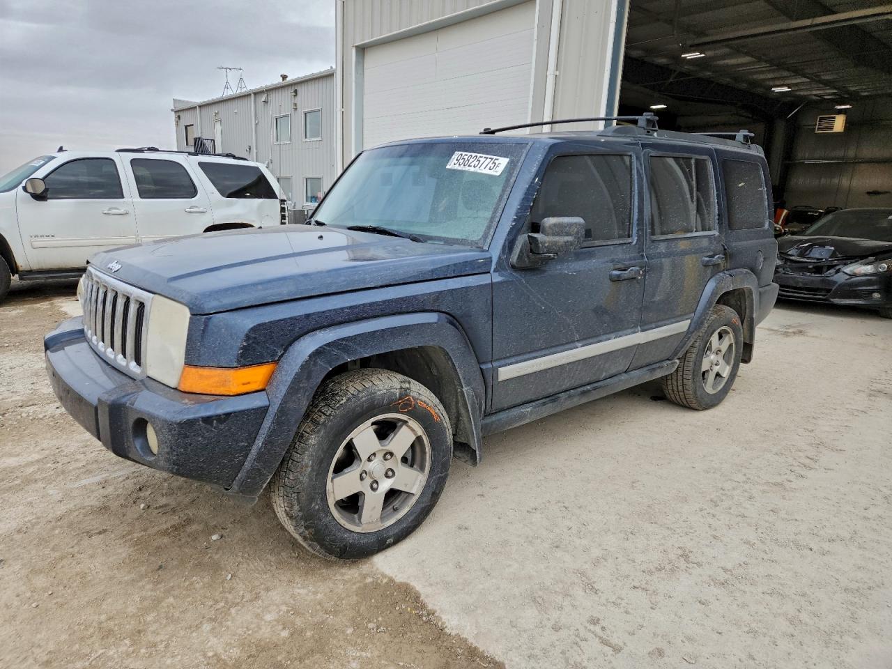 JEEP COMMANDER 2010