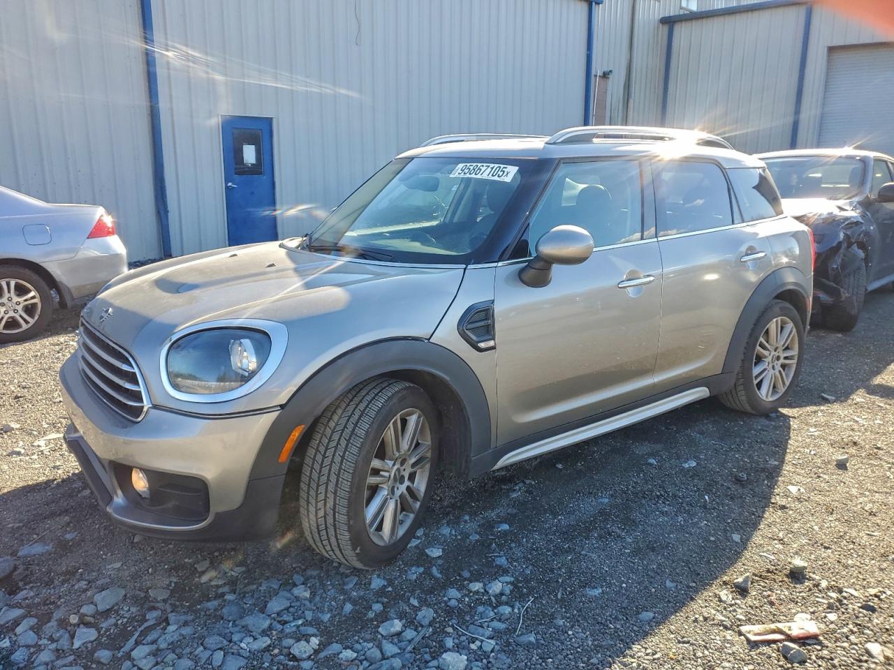 MINI COOPER COU 2018