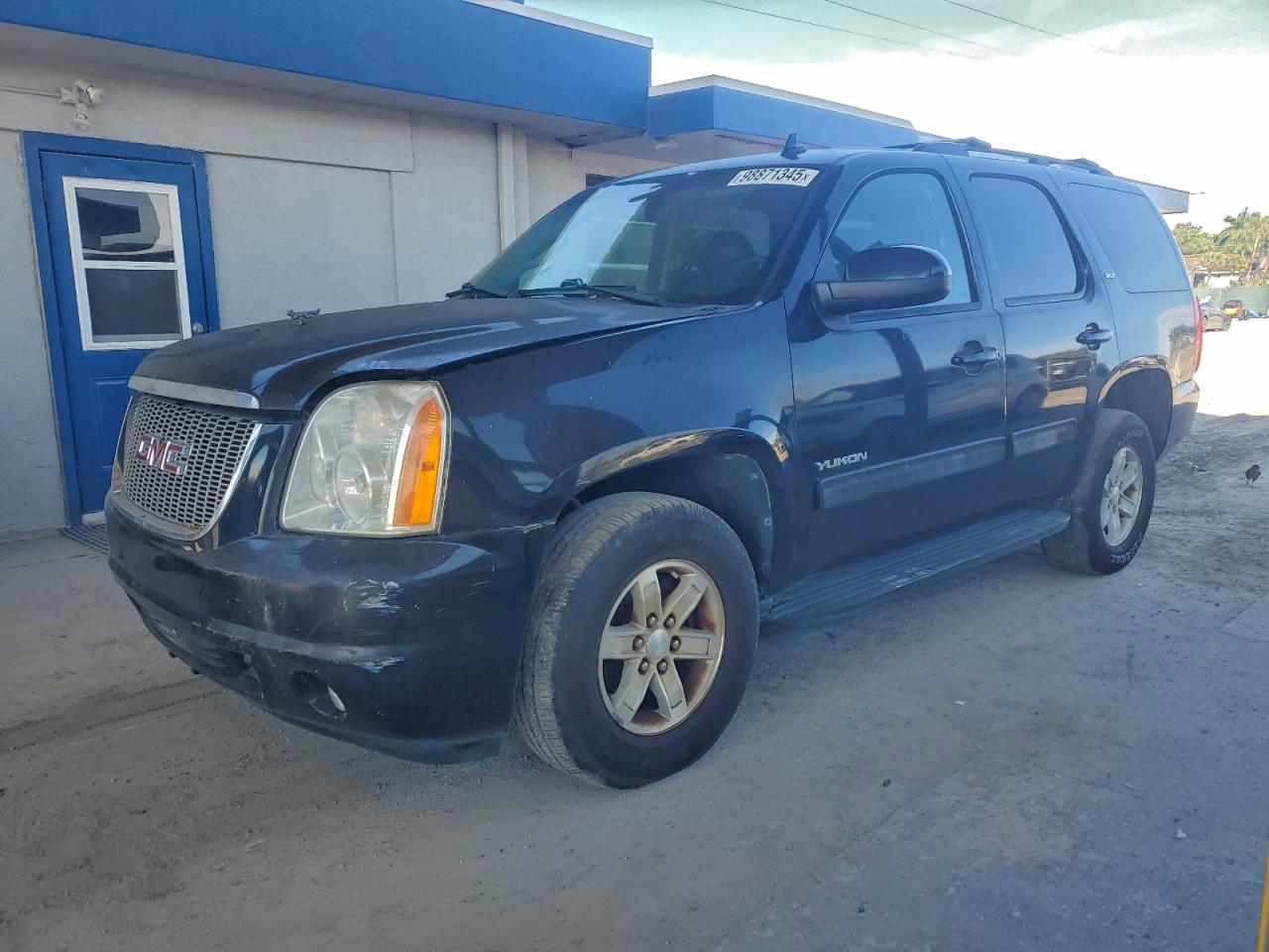 GMC YUKON 2013