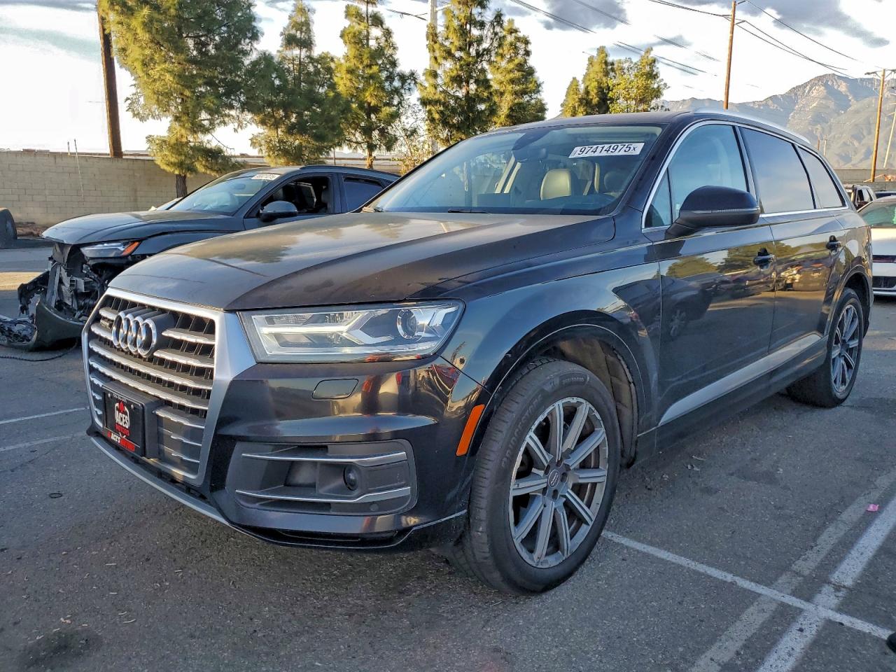 AUDI Q7 2017