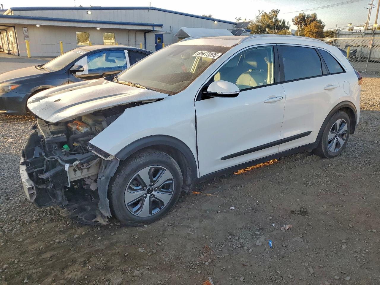 KIA NIRO TOURI 2018