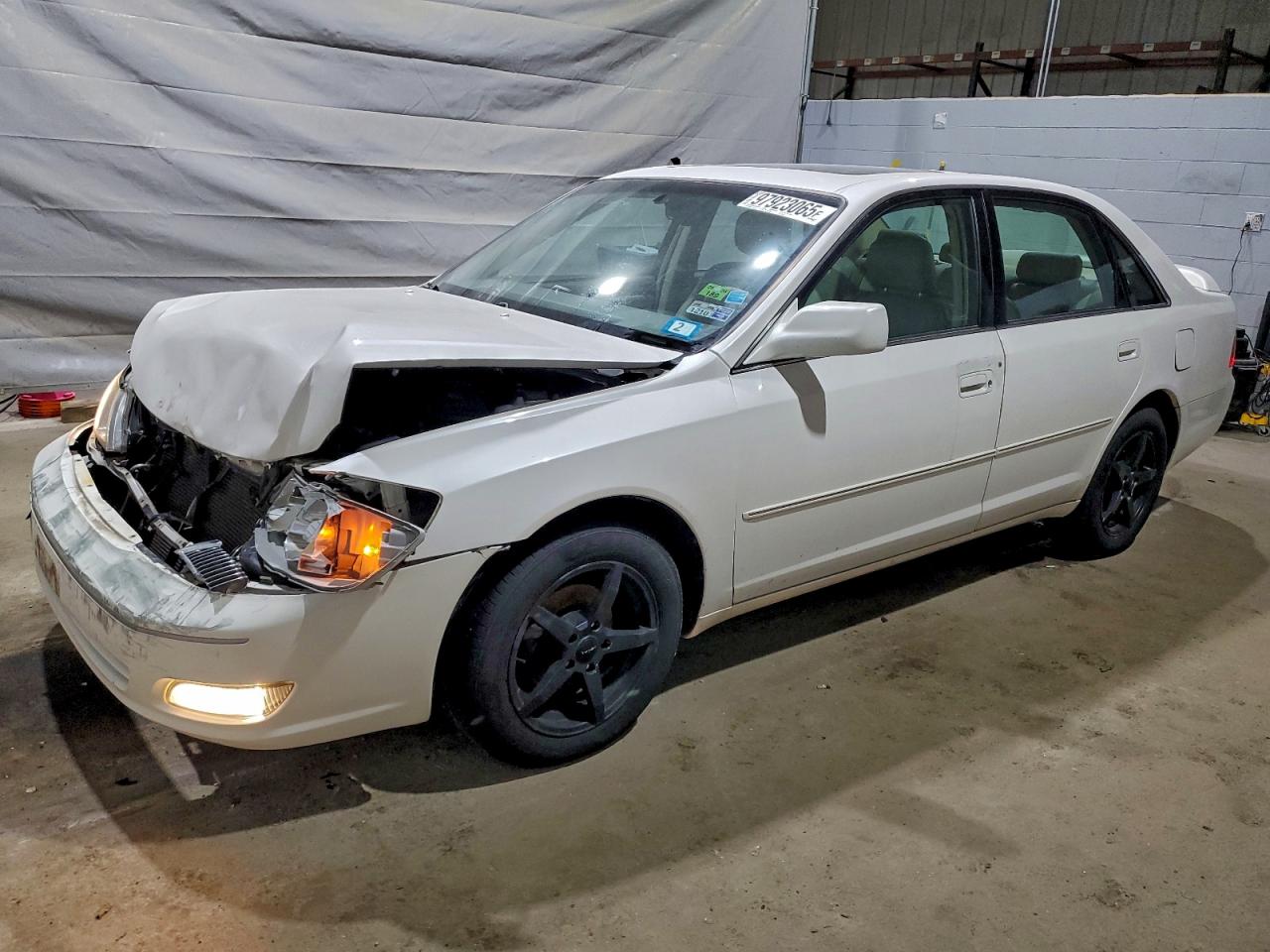 TOYOTA AVALON 2002