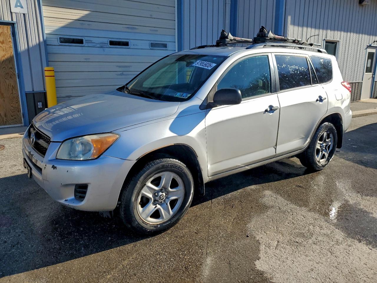 TOYOTA RAV4 2011